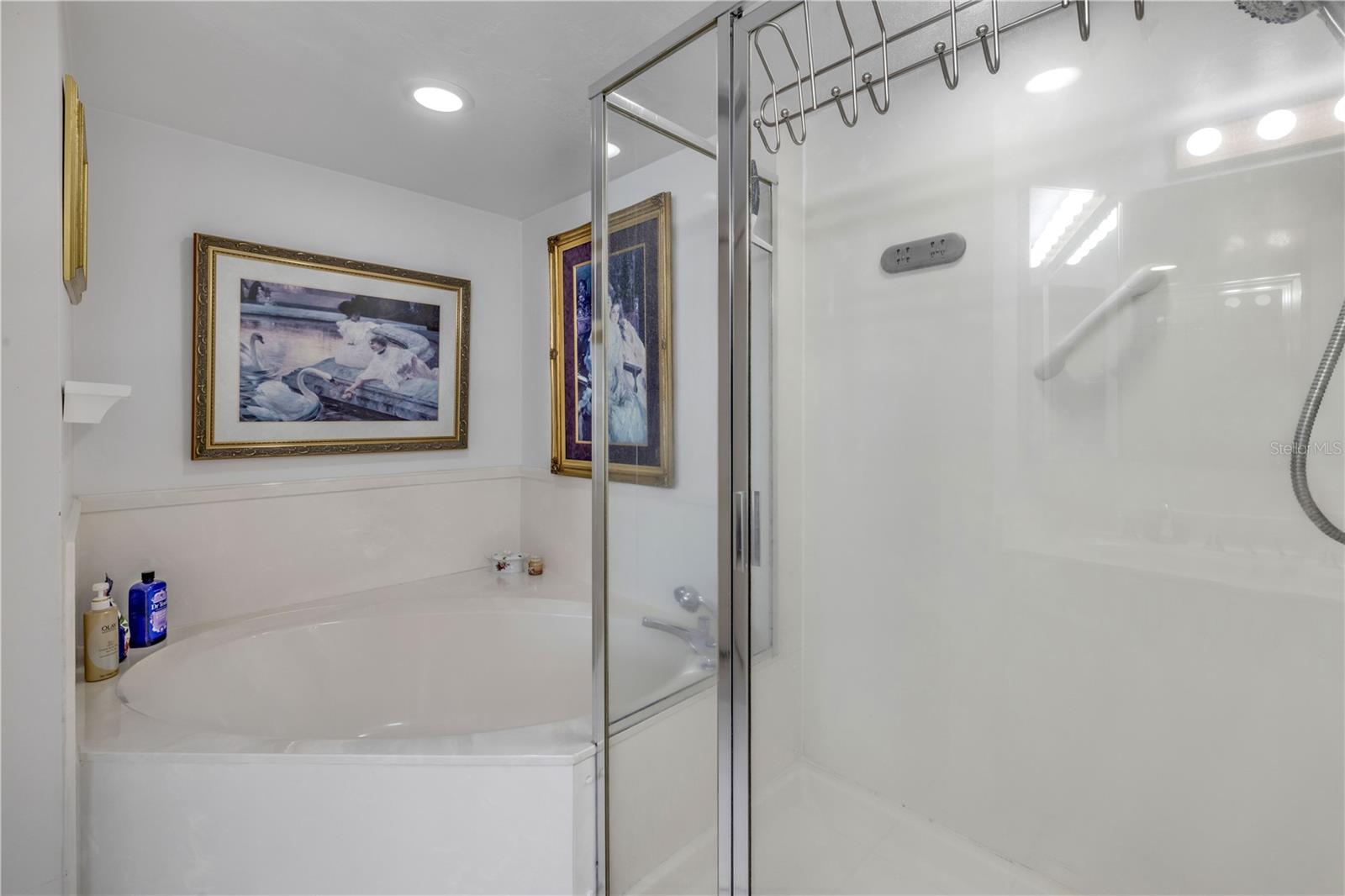 OCEANS 08 CONDO - Residential