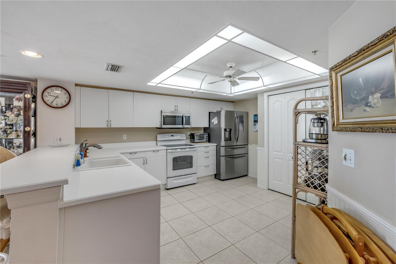 OCEANS 08 CONDO - Residential