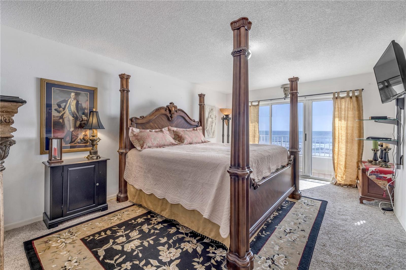 OCEANS 08 CONDO - Residential