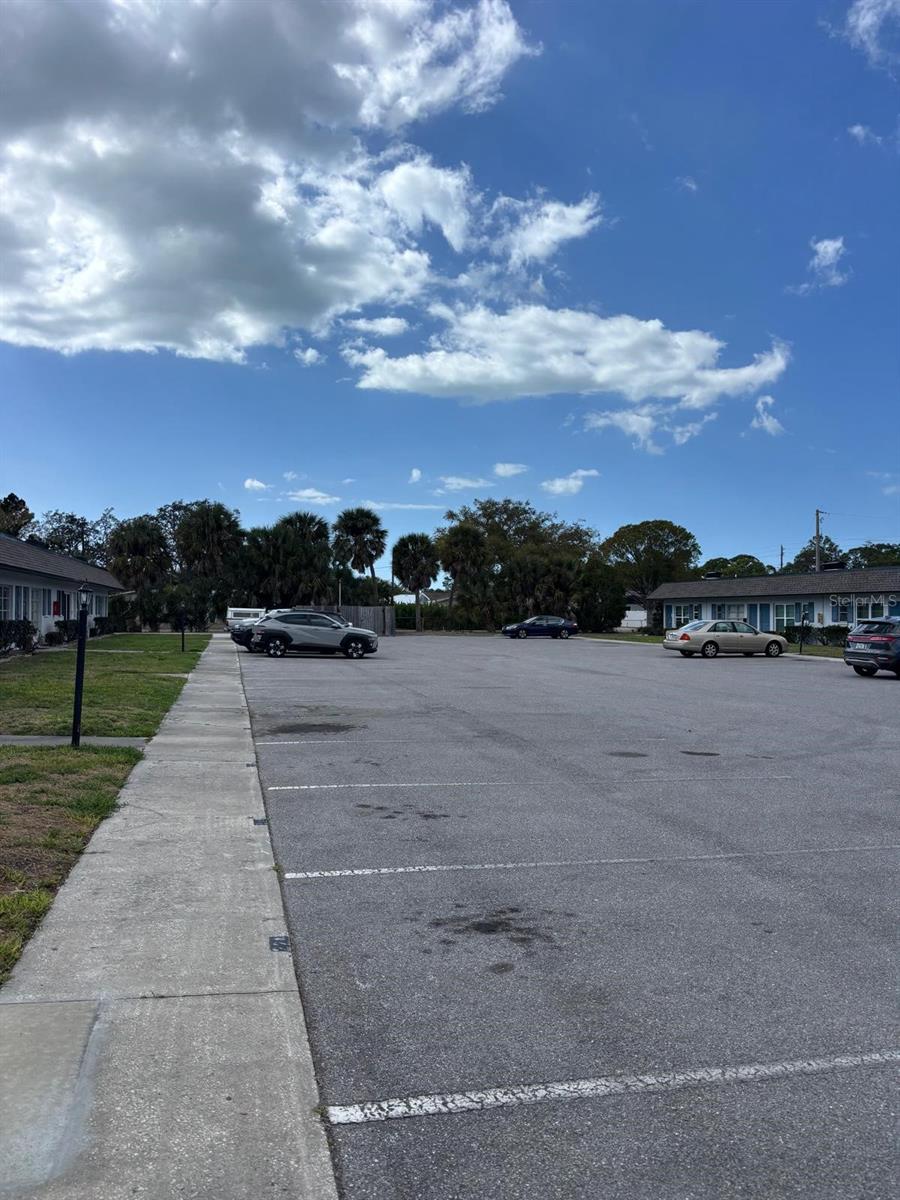 LUCAYA COUNTRY CLUB VILLAGE - Residential