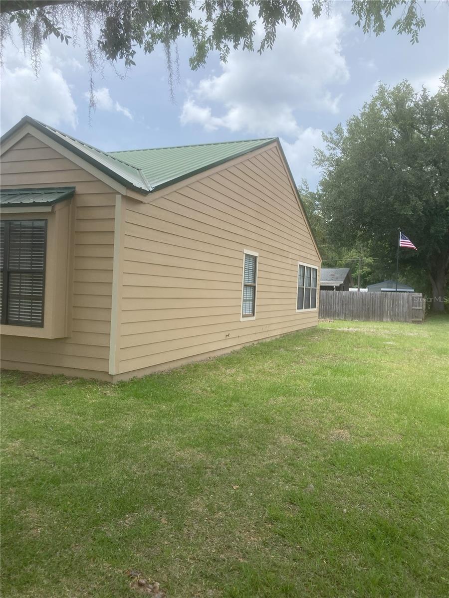 VILLAGE SUB - Residential