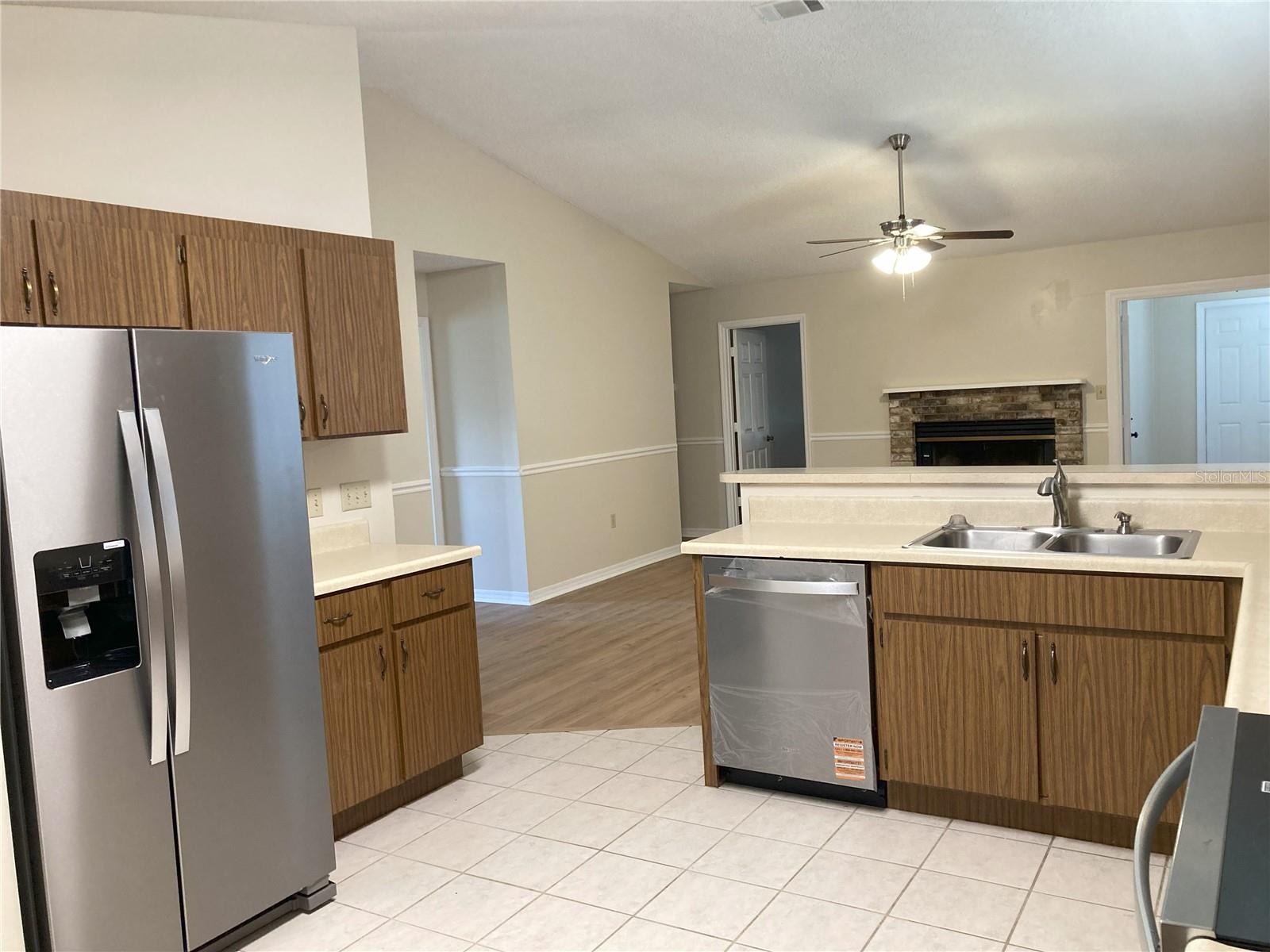 VILLAGE SUB - Residential