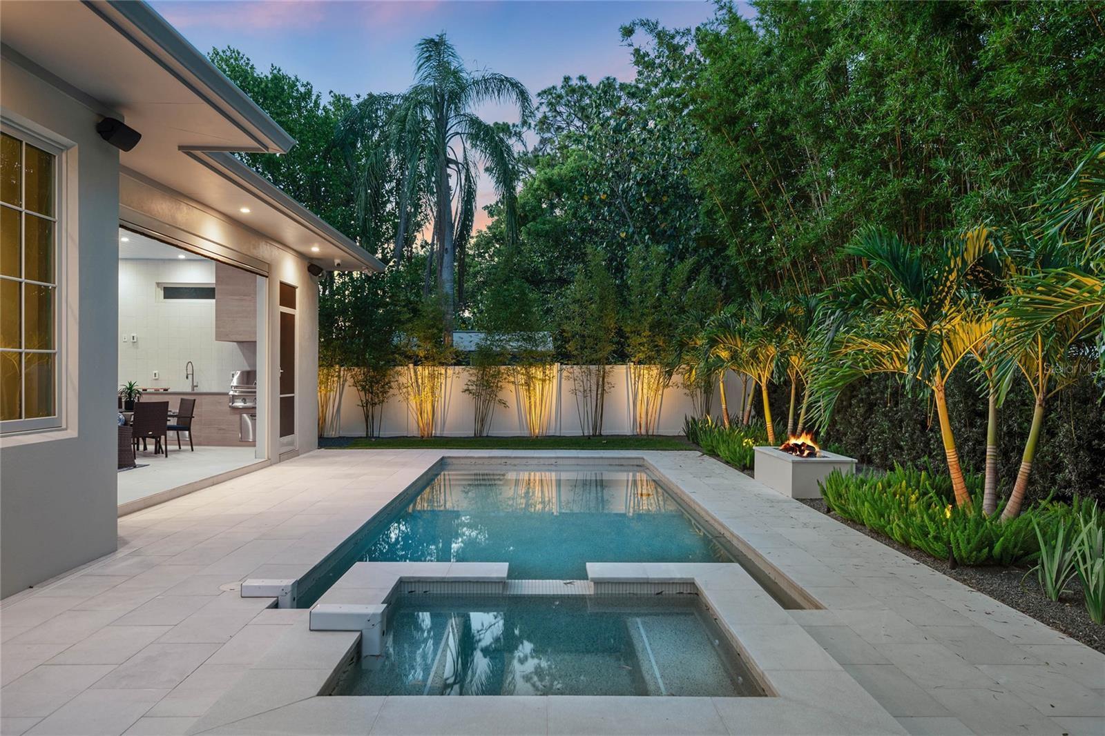 FOREST HILLS - Residential