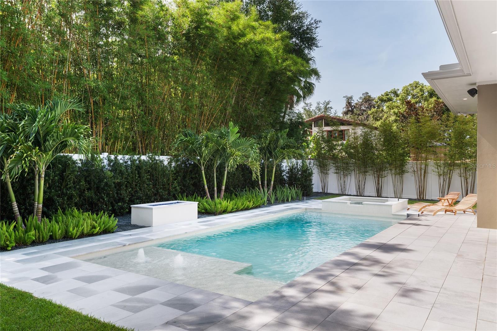 FOREST HILLS - Residential