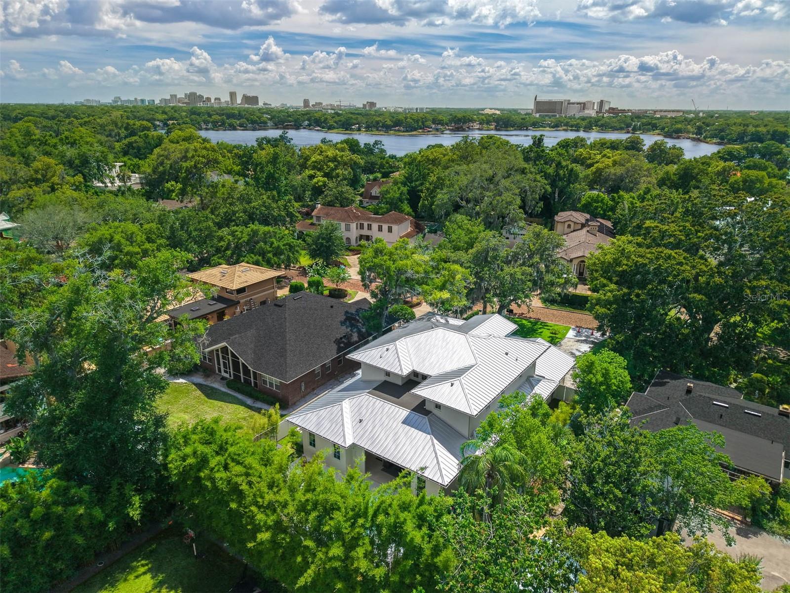 FOREST HILLS - Residential