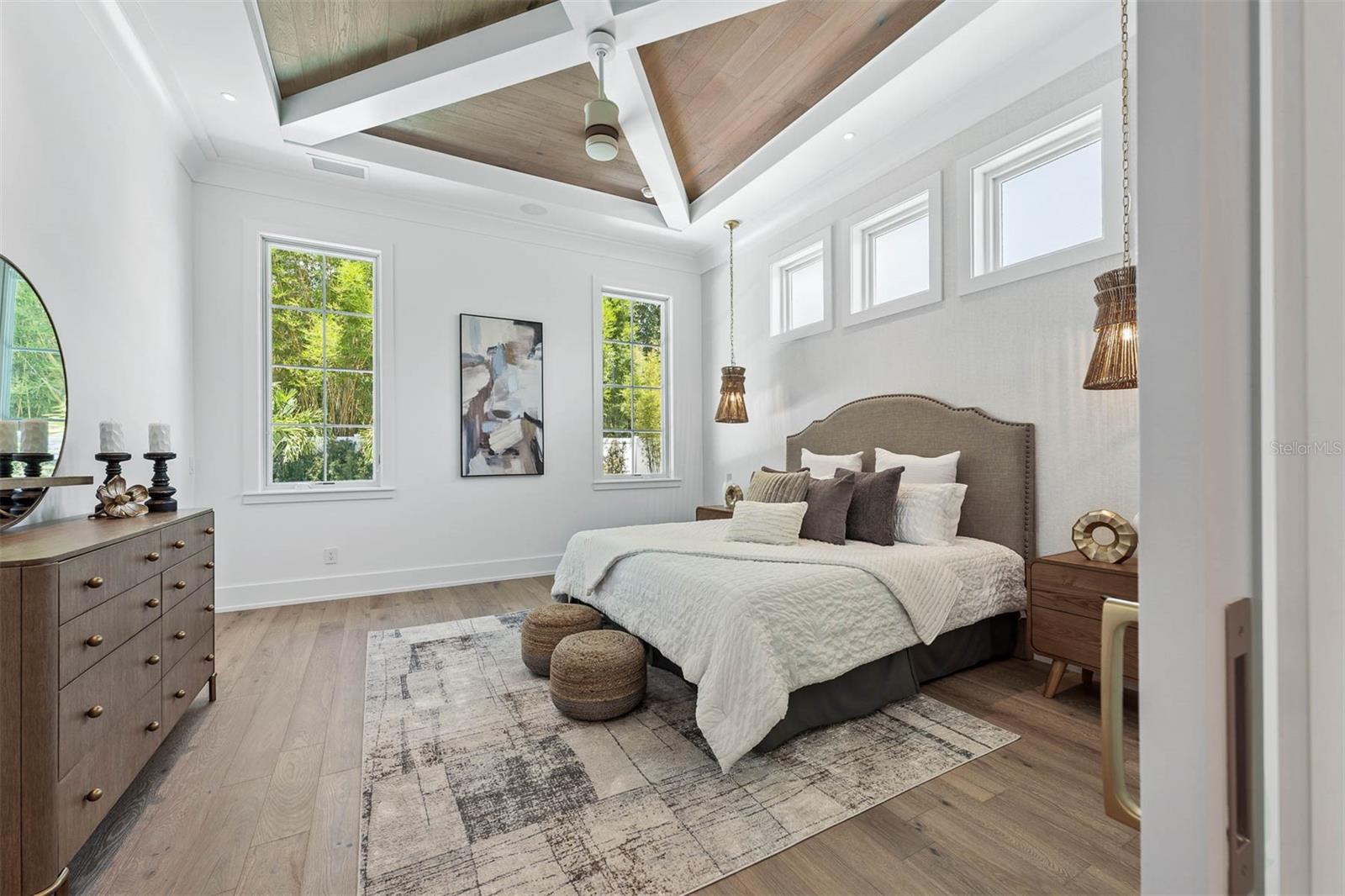 FOREST HILLS - Residential