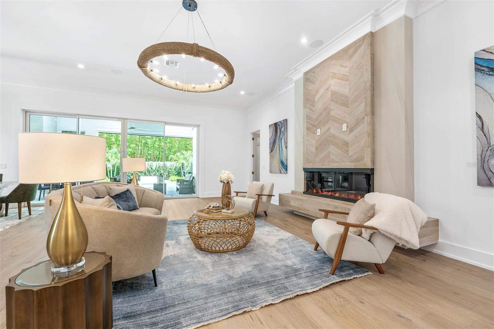 FOREST HILLS - Residential