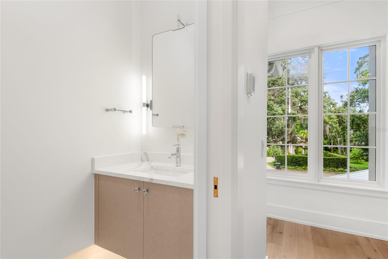 FOREST HILLS - Residential