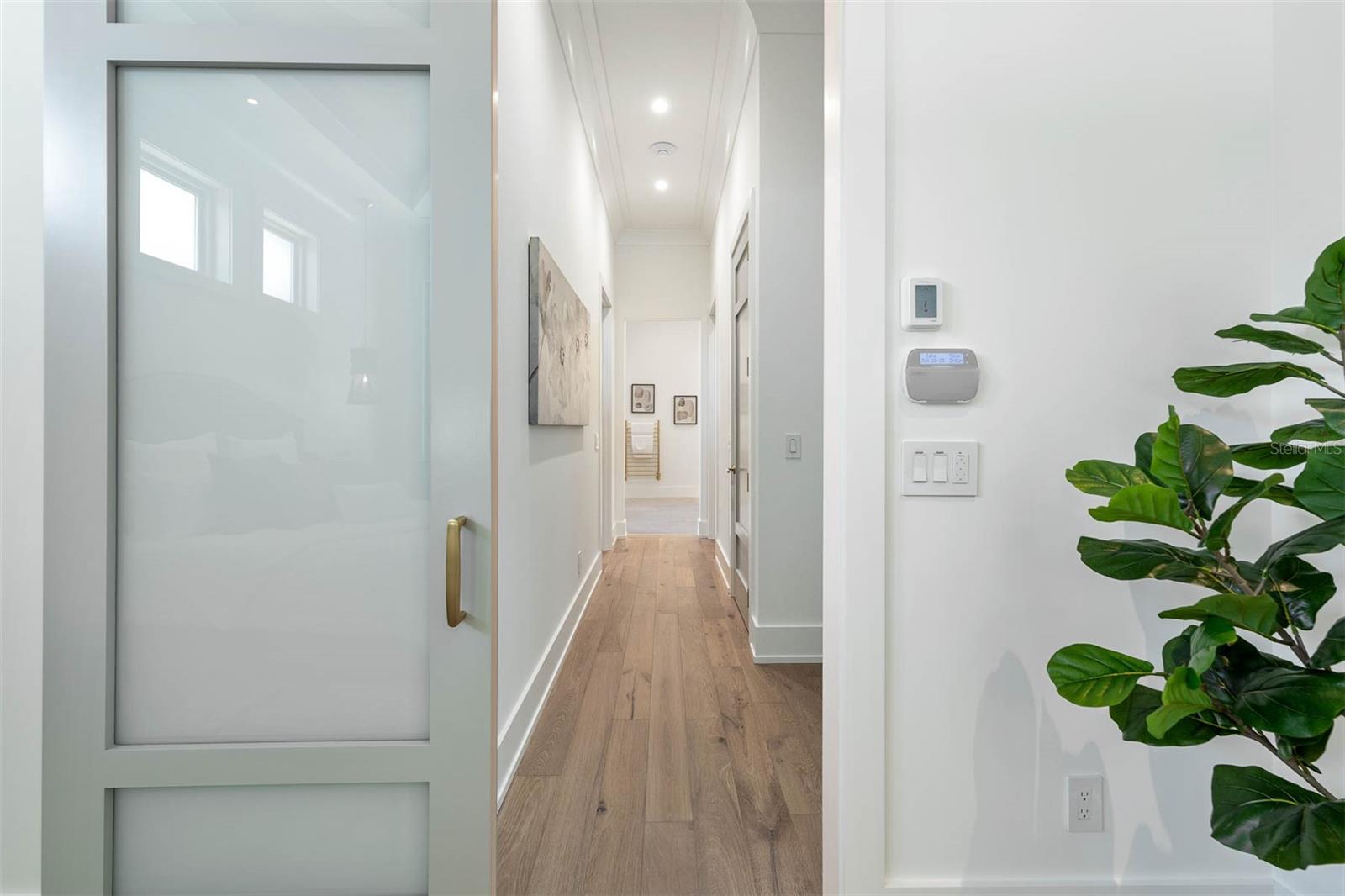 FOREST HILLS - Residential