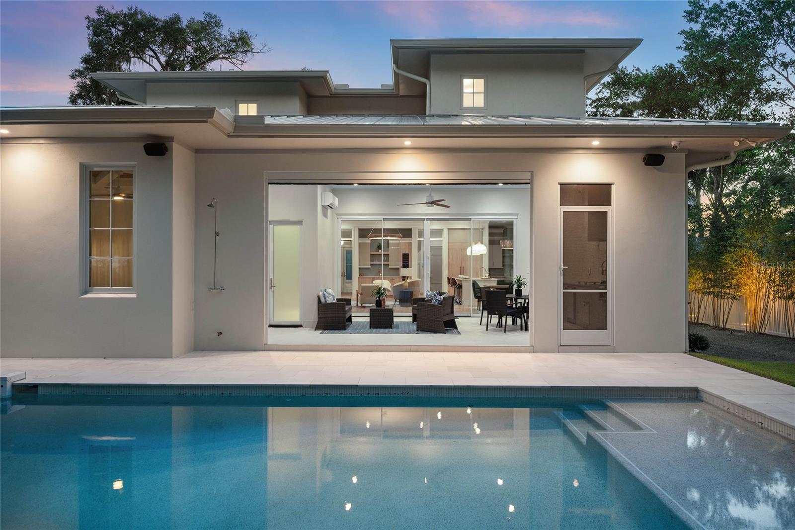 FOREST HILLS - Residential