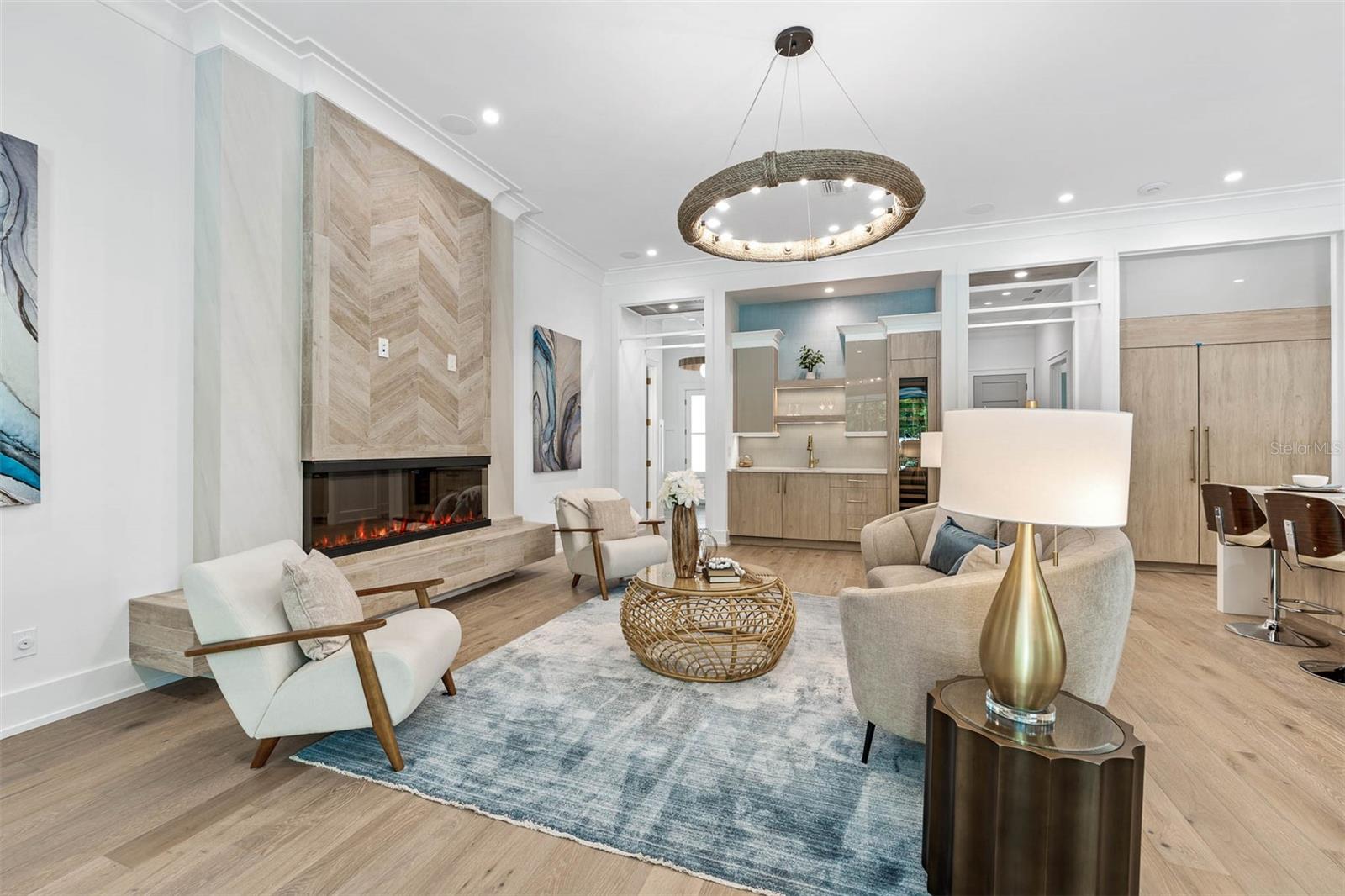 FOREST HILLS - Residential