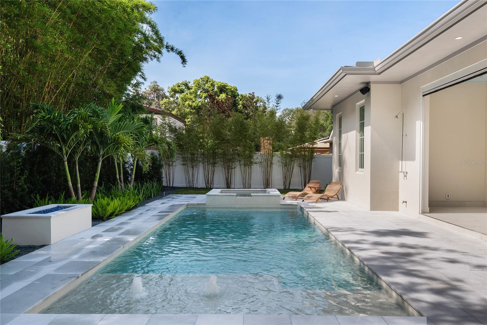 FOREST HILLS - Residential