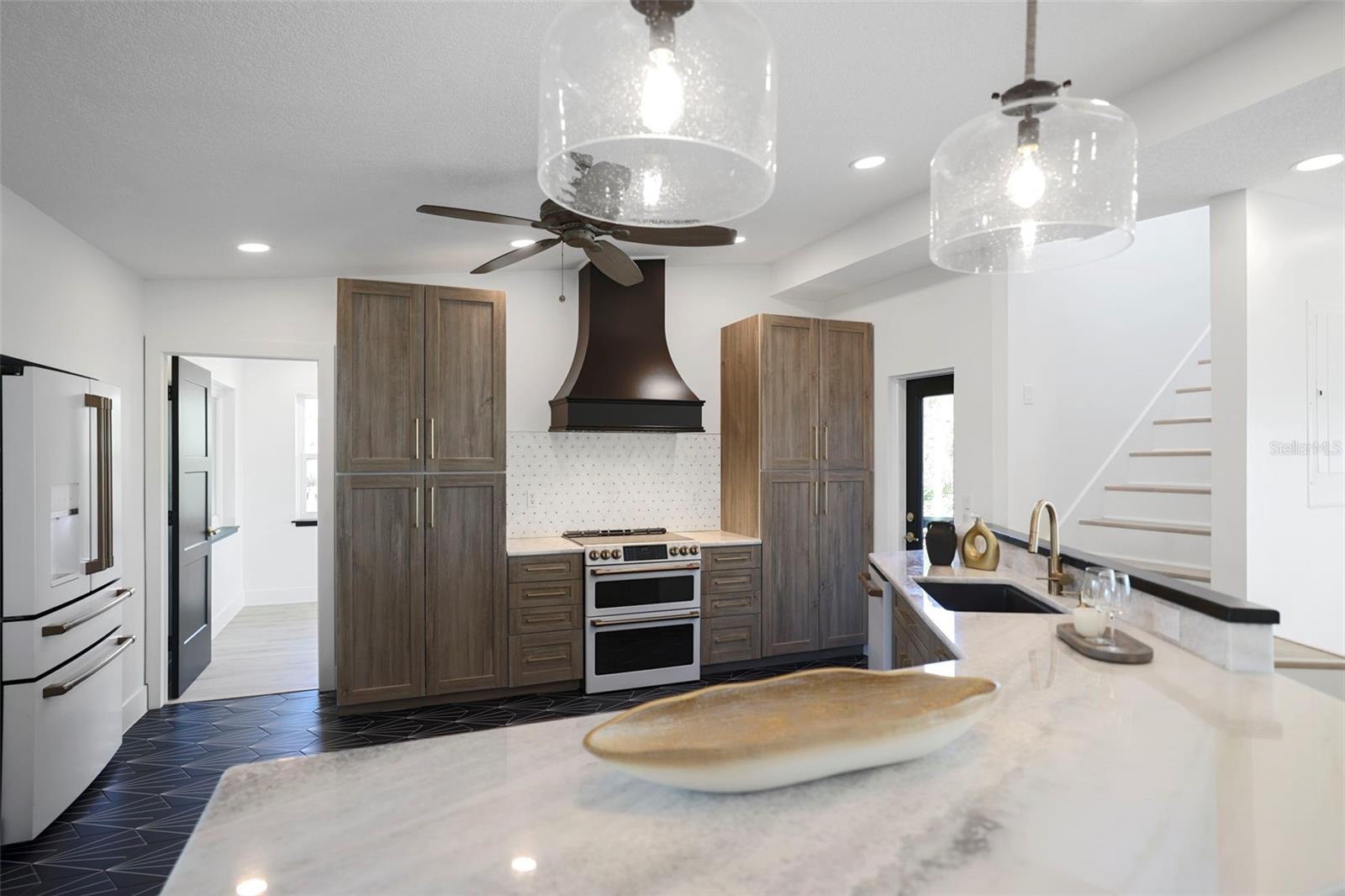 PINE ISLAND REP - Residential
