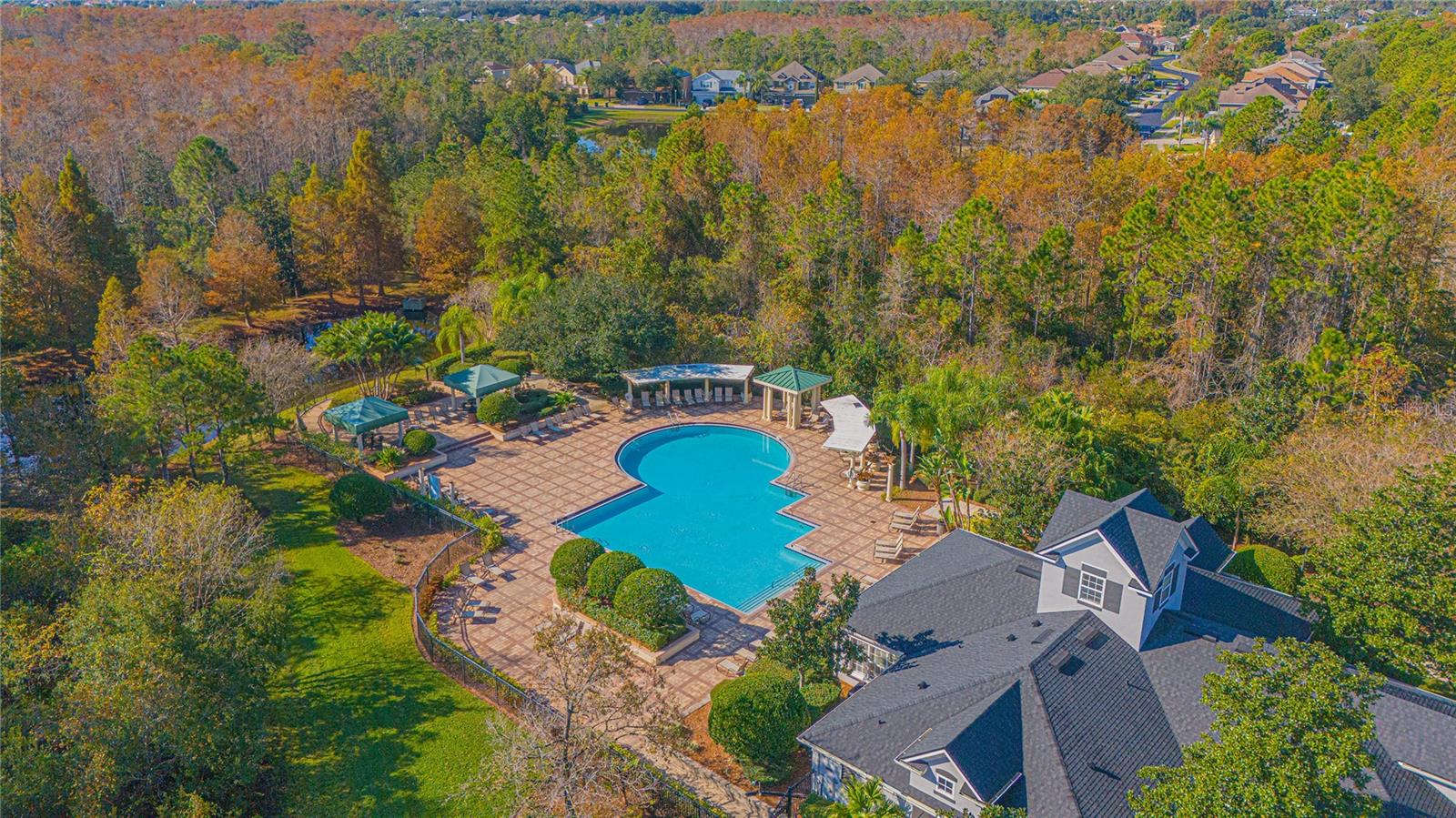 SPRING ISLE - Residential