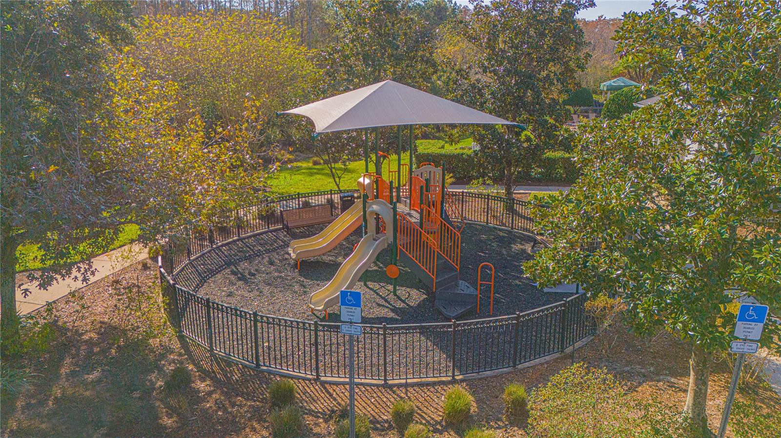 SPRING ISLE - Residential