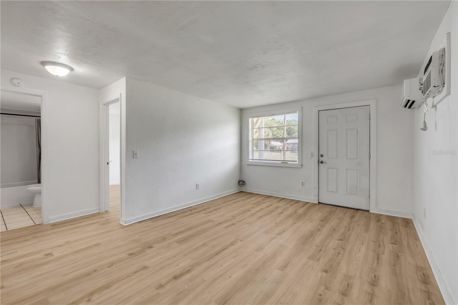 BYRON JUNE LTS 135 & 160 BLAKE UNREC 141 - Residential