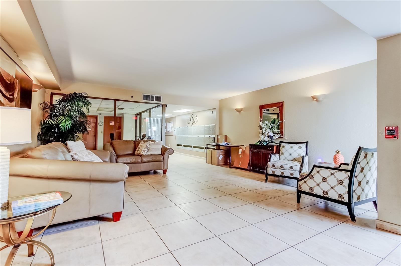 PARK CENTRAL TOWERS CONDO - Residential Lease