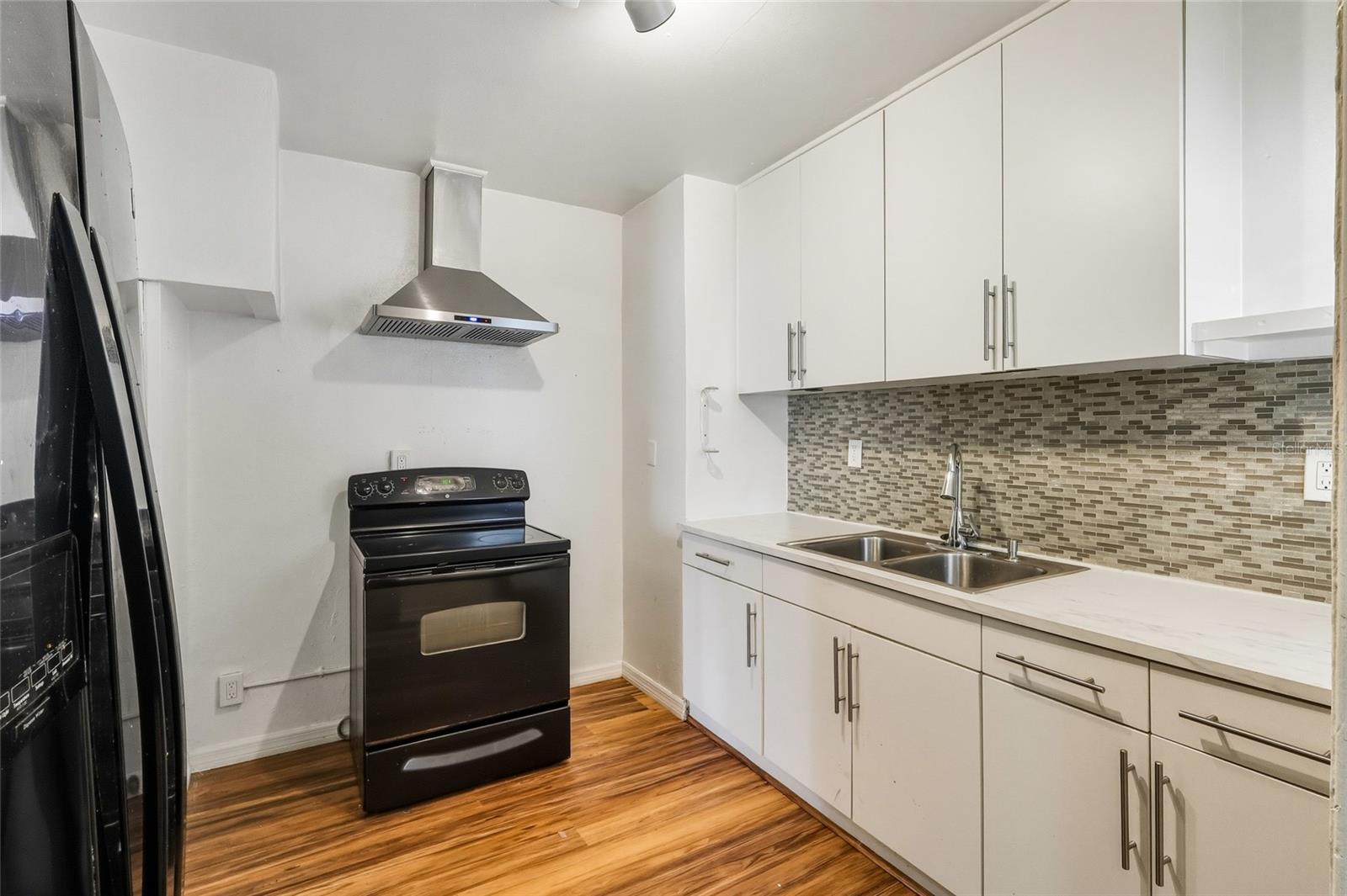 PALLANZA PARK REP - Residential