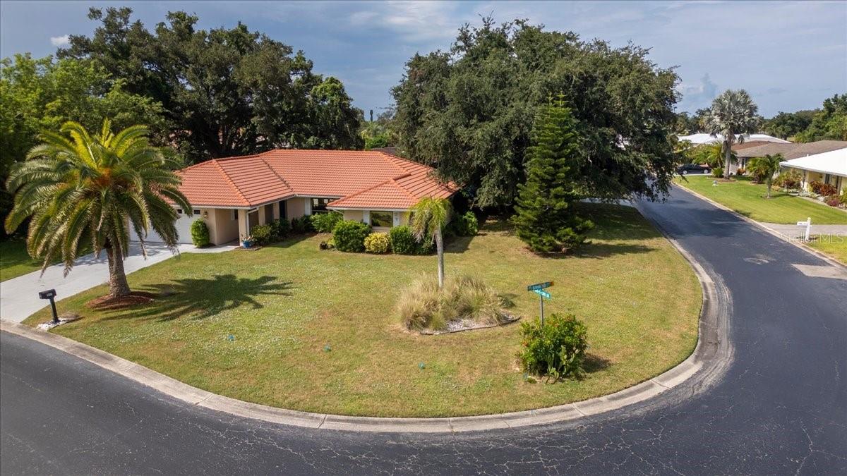 1608 BOB O LINK DRIVE