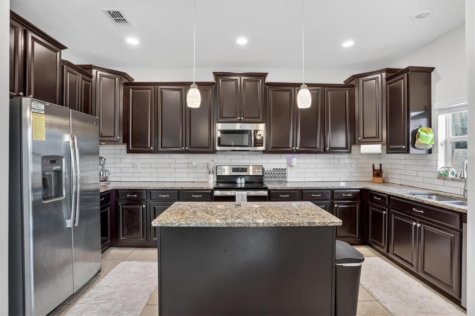 LAKESIDE PH 1A 2A & 05 - Residential