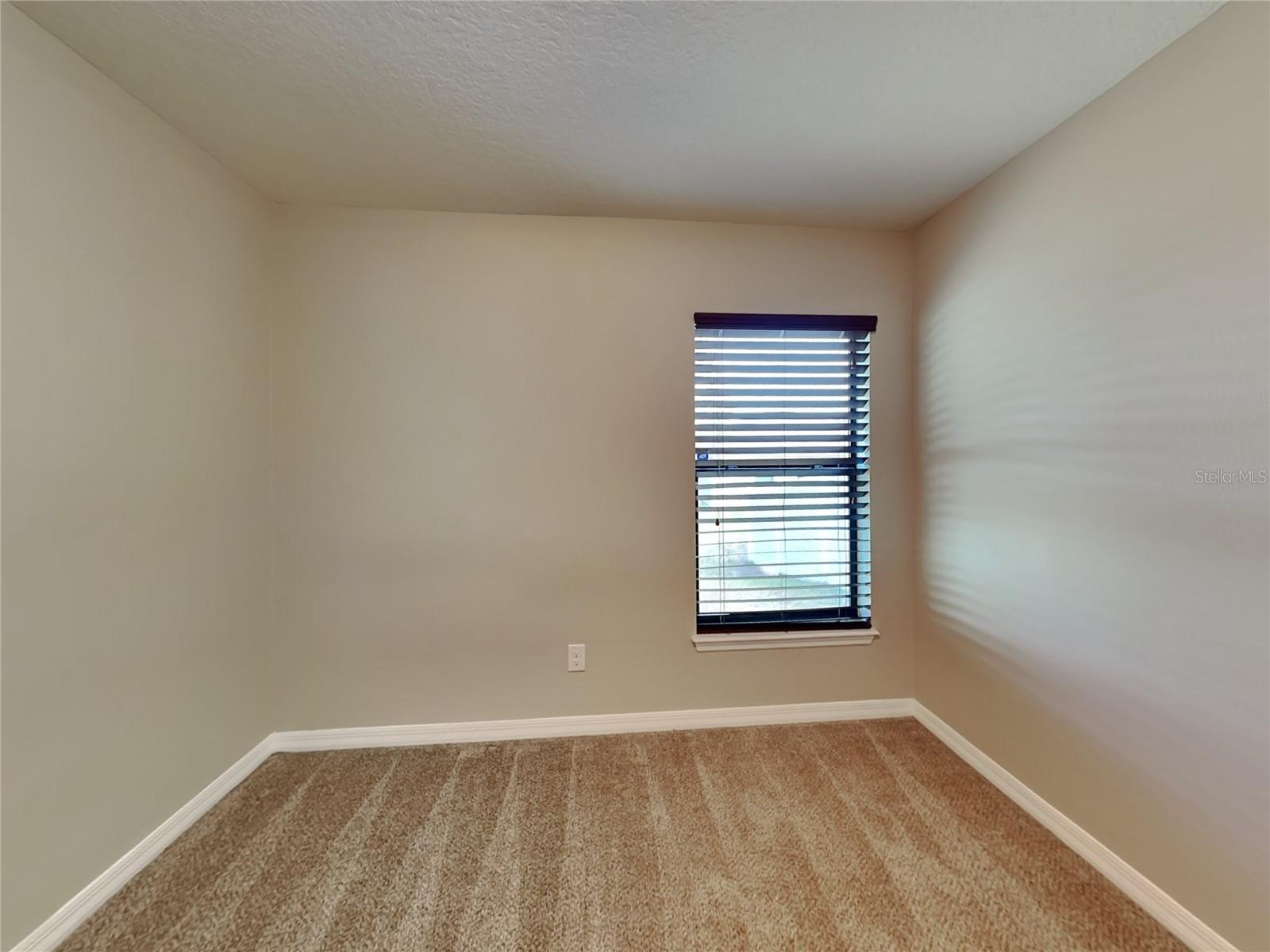 HIGHLAND MDWS PH 2B - Residential Lease