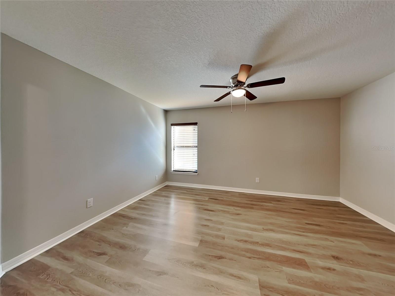 HIGHLAND MDWS PH 2B - Residential Lease