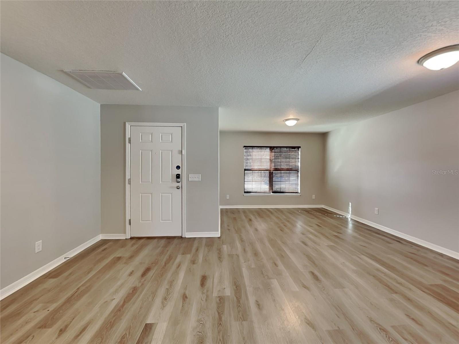 HIGHLAND MDWS PH 2B - Residential Lease