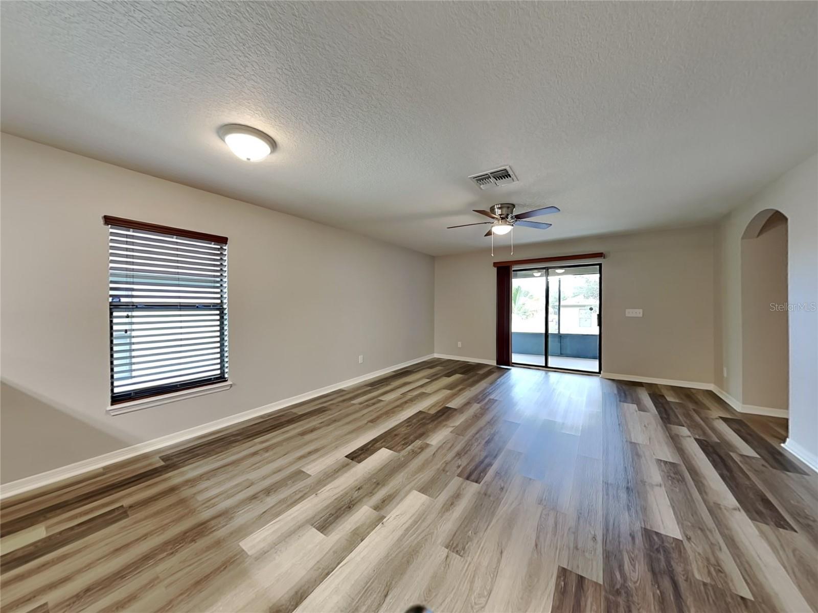 HIGHLAND MDWS PH 2B - Residential Lease