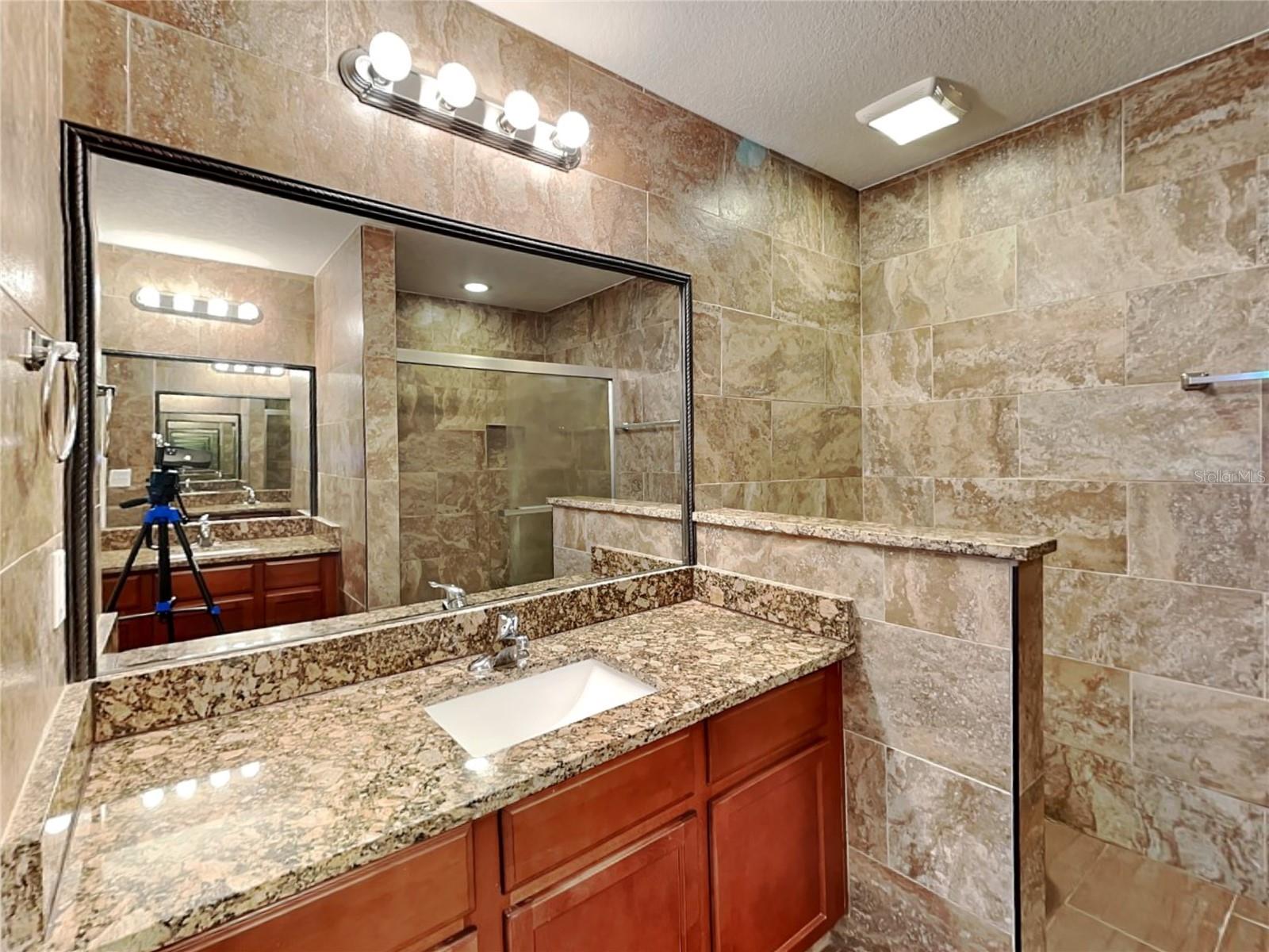 HIGHLAND MDWS PH 2B - Residential Lease