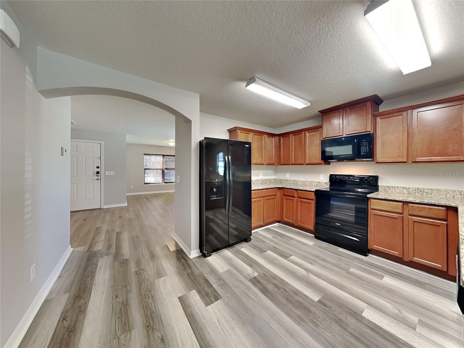 HIGHLAND MDWS PH 2B - Residential Lease