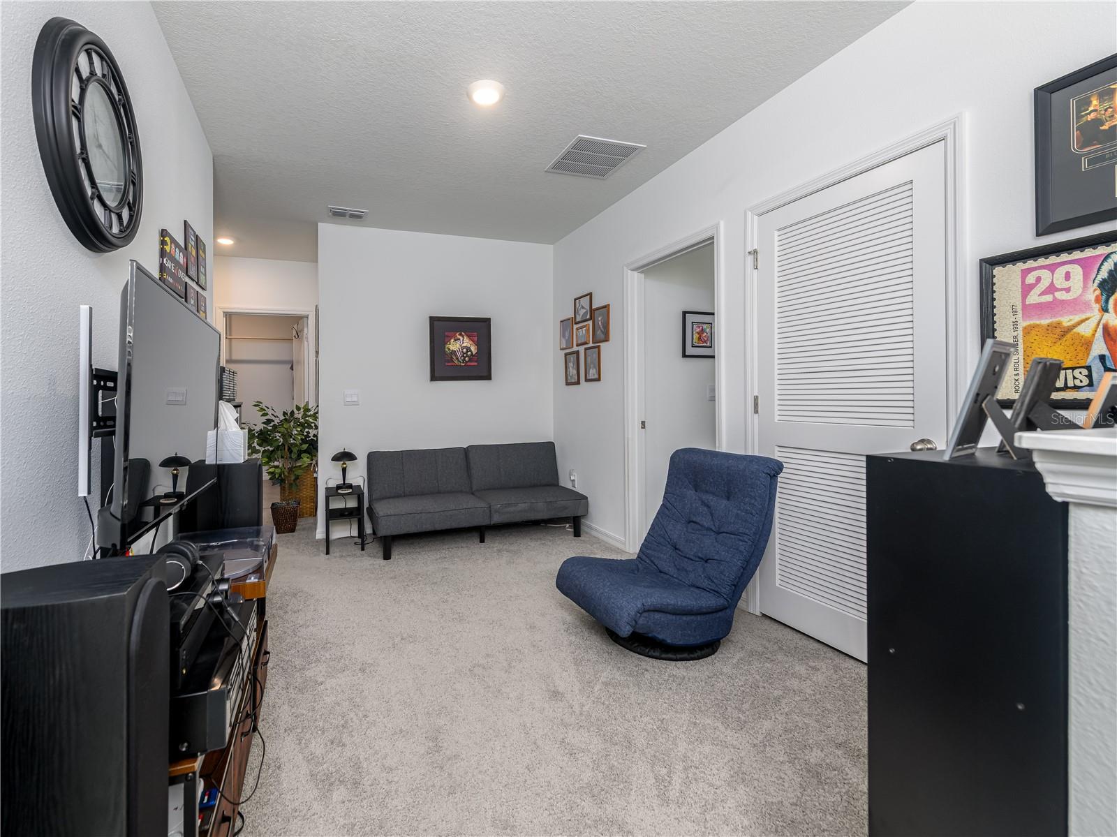 AVALON PARK WEST - Residential
