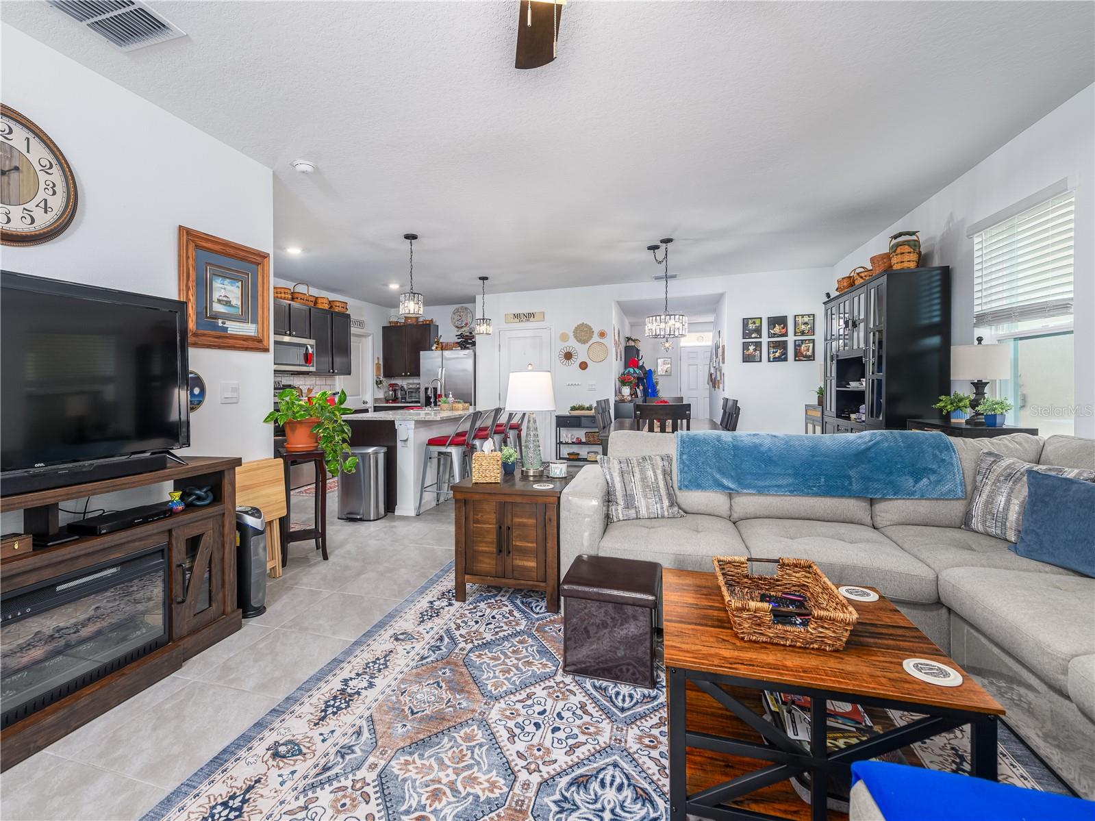 AVALON PARK WEST - Residential