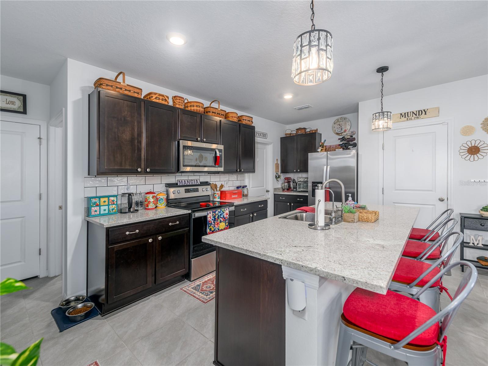 AVALON PARK WEST - Residential