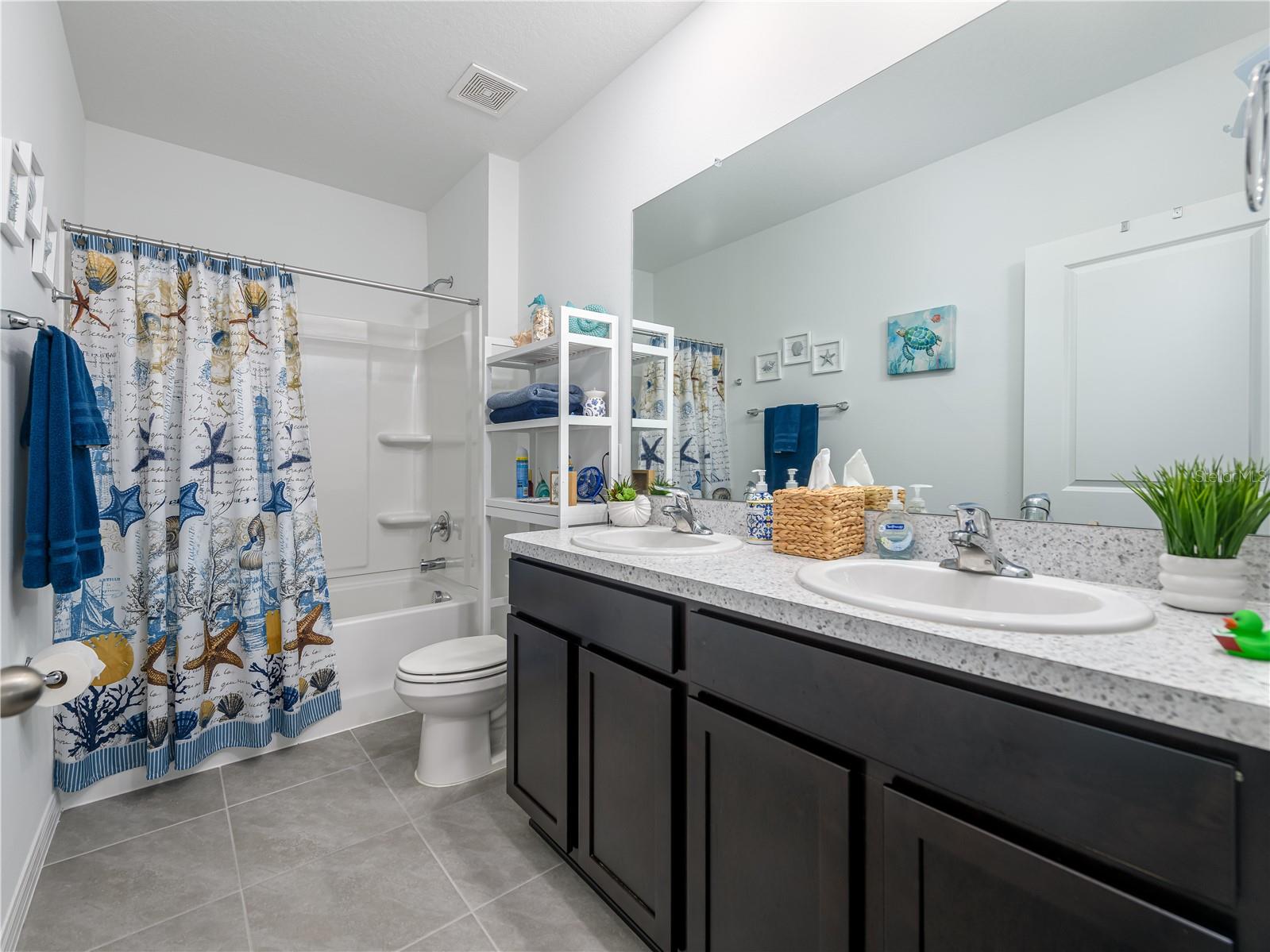 AVALON PARK WEST - Residential
