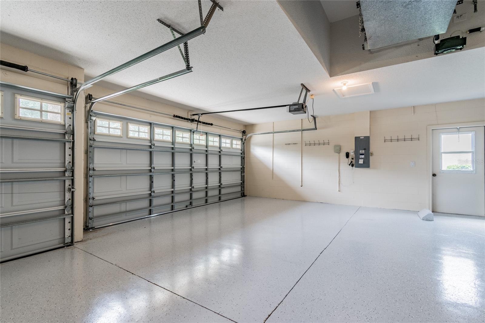 WESTCHASE SEC 303 - Residential Lease