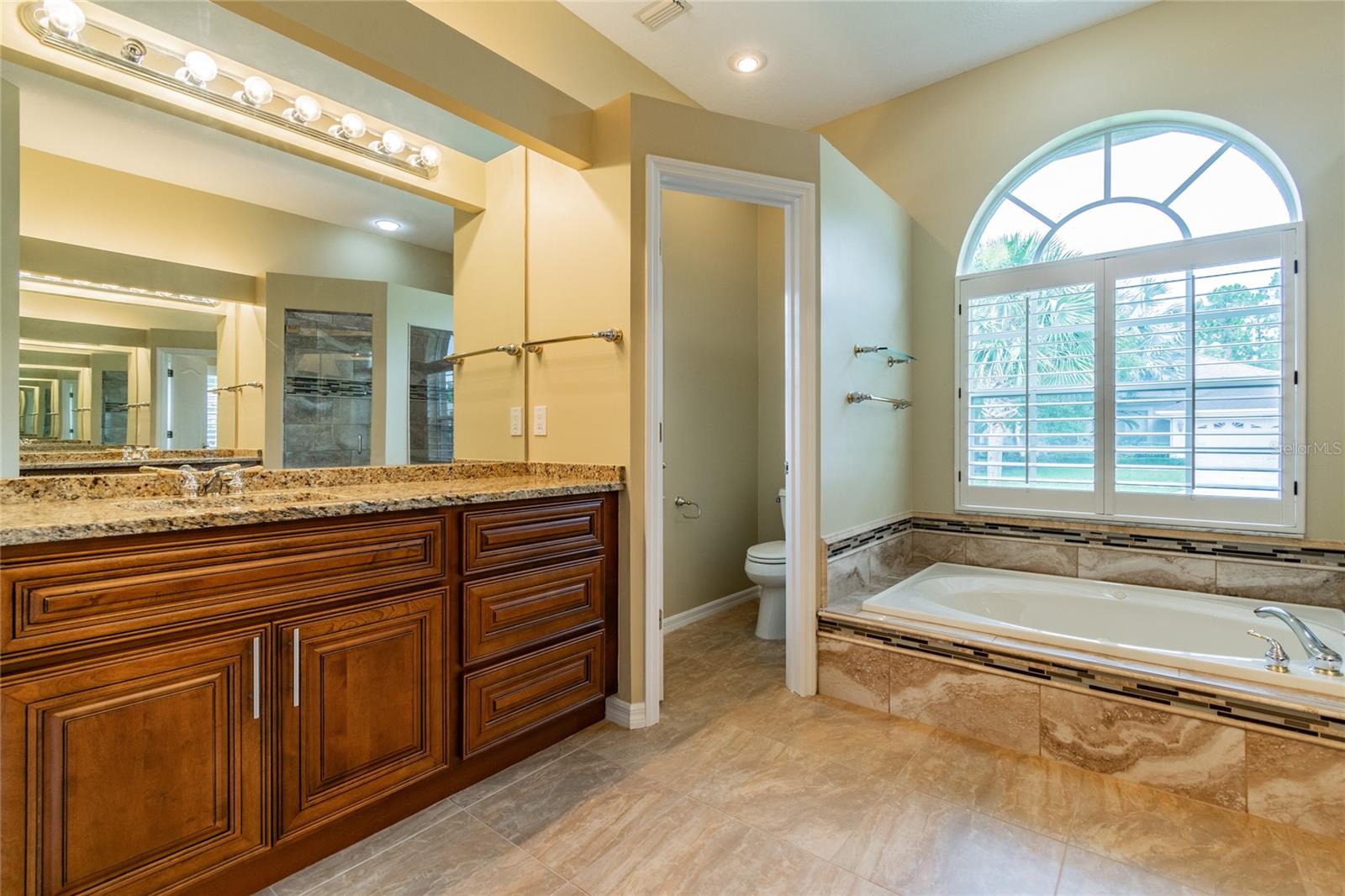 WESTCHASE SEC 303 - Residential Lease