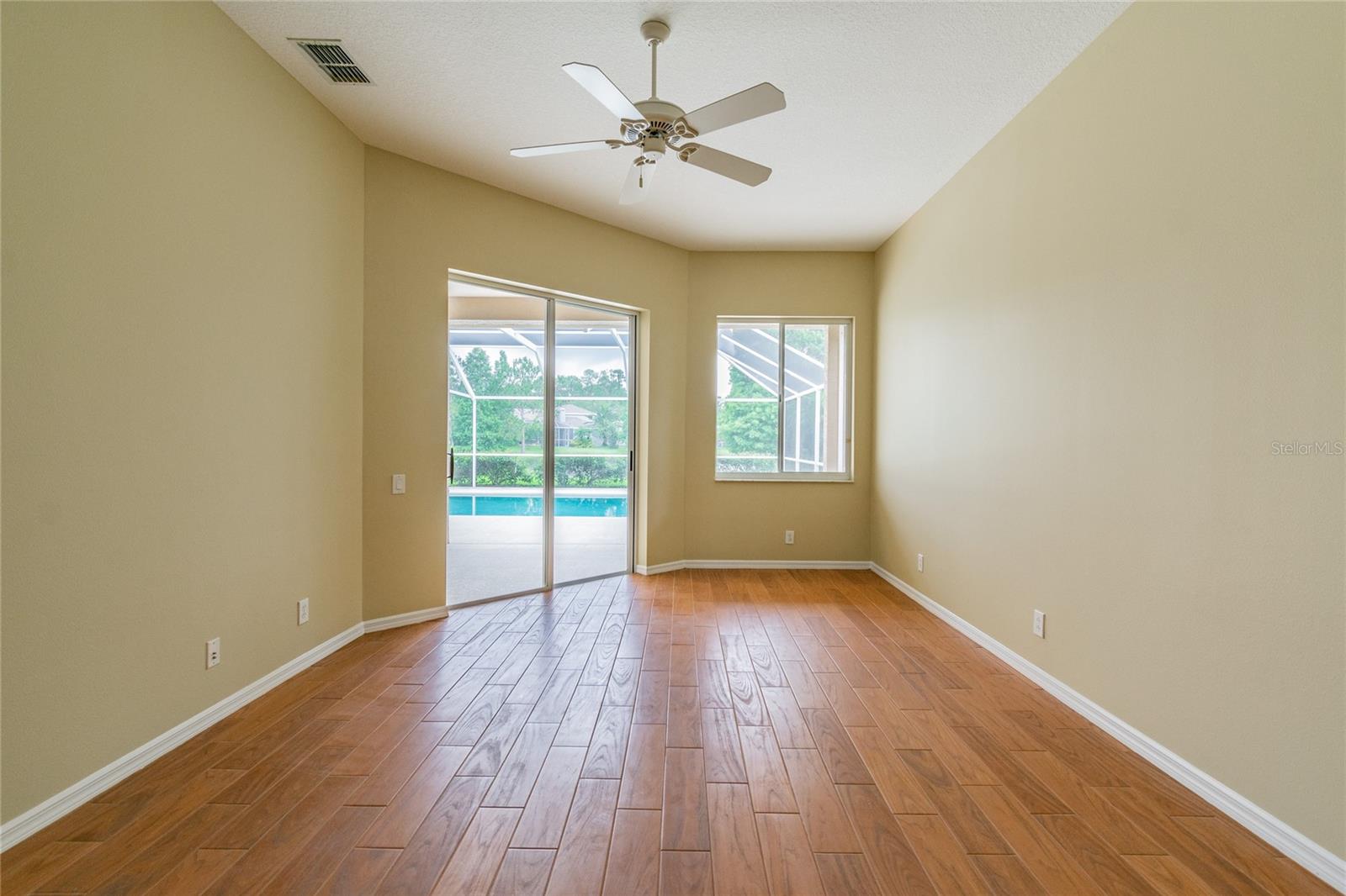 WESTCHASE SEC 303 - Residential Lease