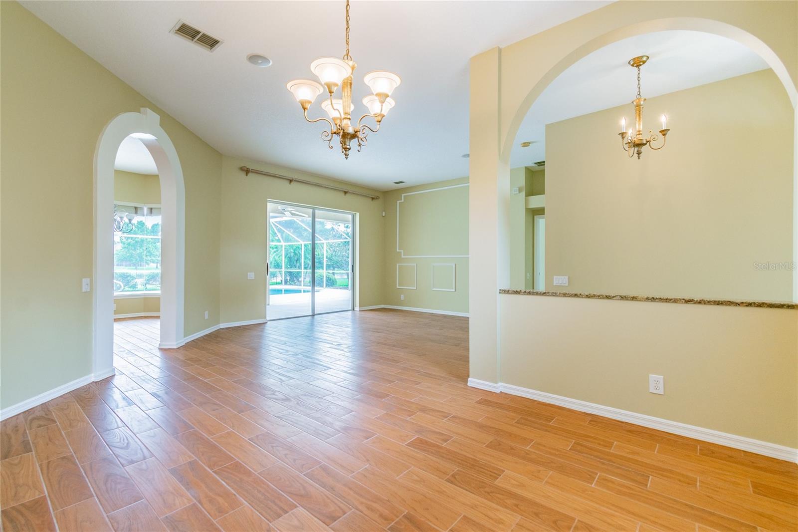 WESTCHASE SEC 303 - Residential Lease