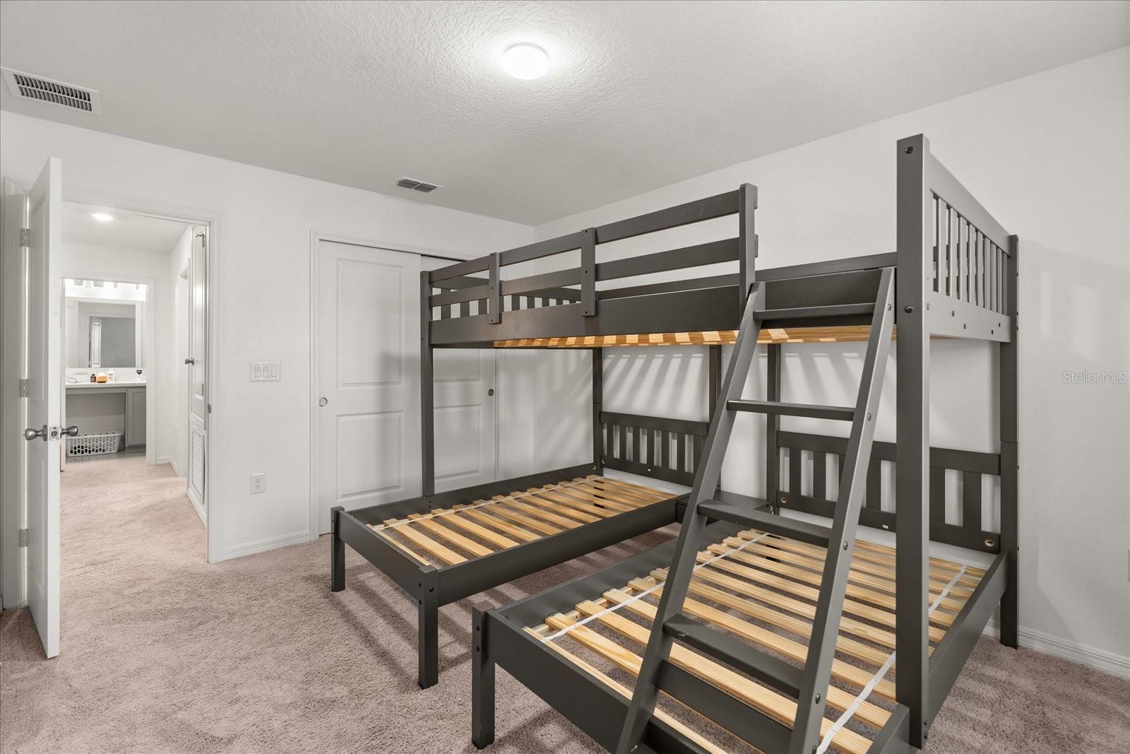 GARDENS II AT LAKE JACKSON - Residential