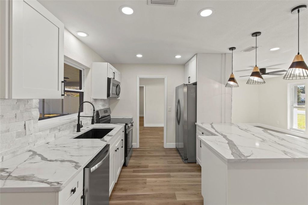 Photo of 2186 Waterside Drive, Clearwater, FL 33764 (MLS # A4676326)