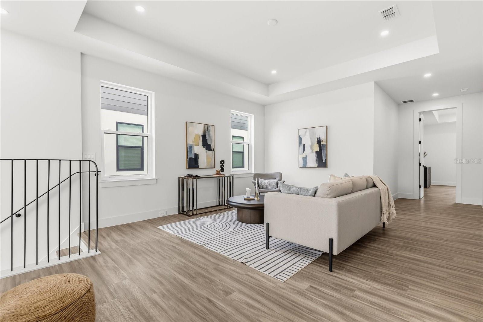 HANDSONHURST - Residential