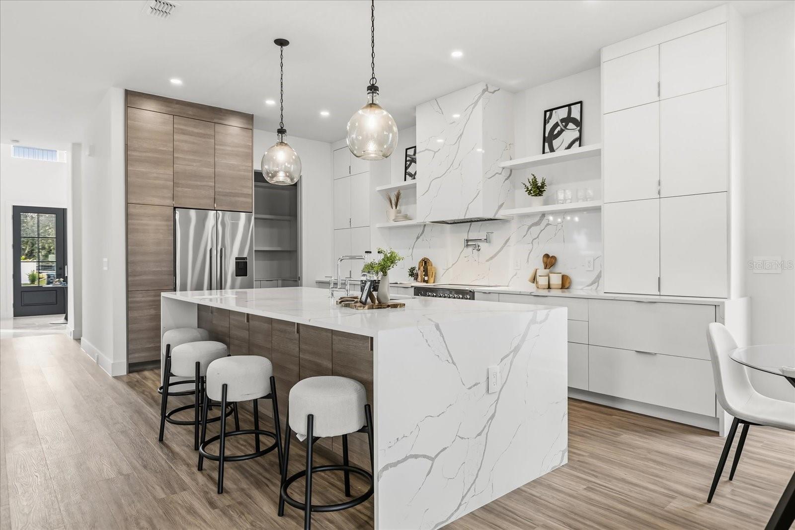 HANDSONHURST - Residential