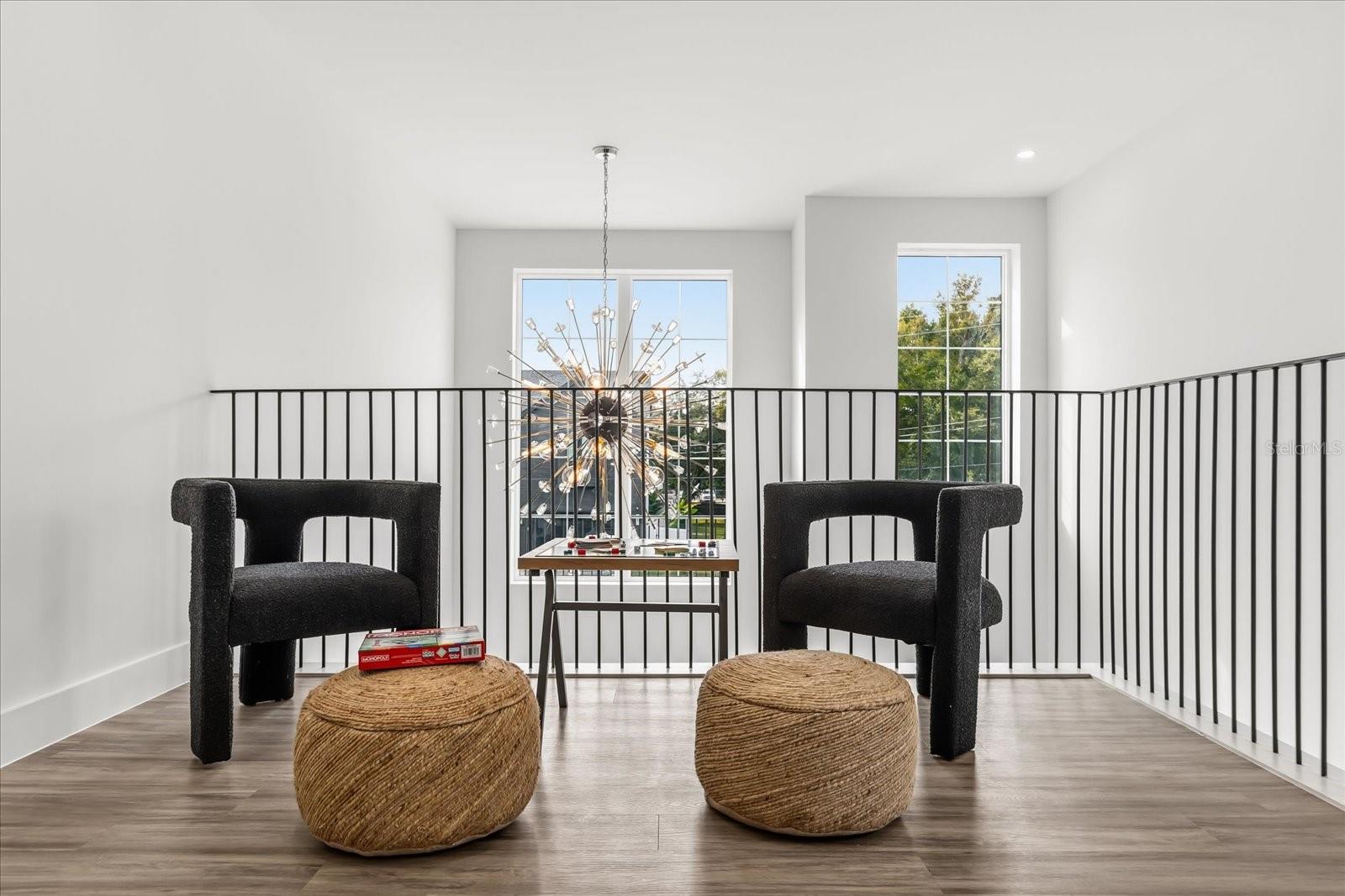 HANDSONHURST - Residential