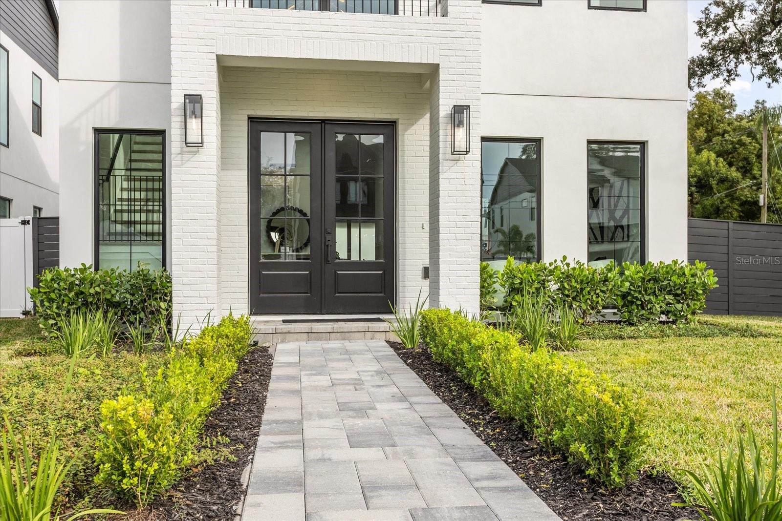 HANDSONHURST - Residential