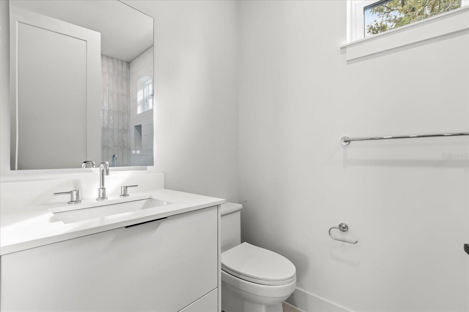 HANDSONHURST - Residential