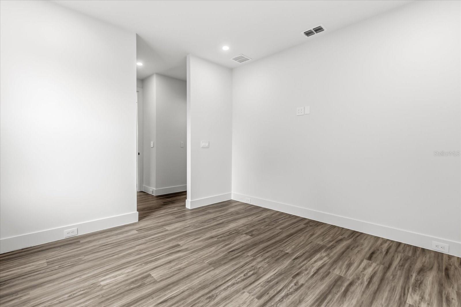 HANDSONHURST - Residential