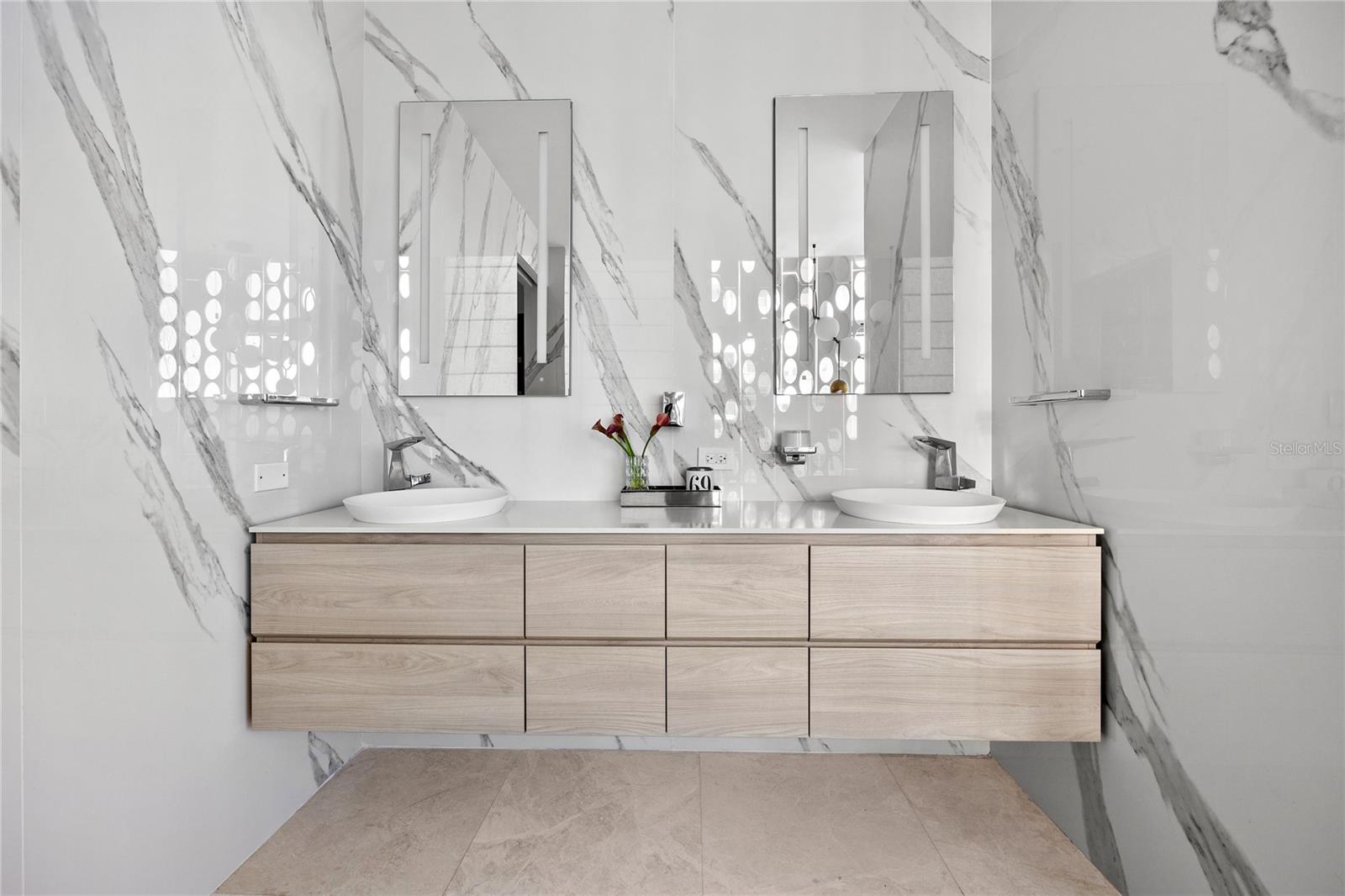 CONDADO - Residential