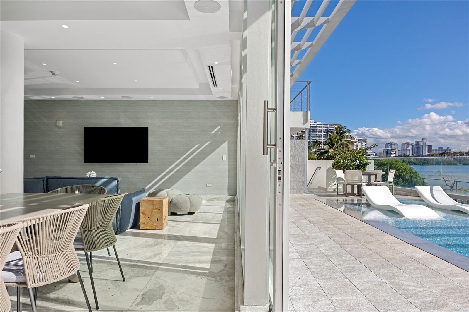 CONDADO - Residential