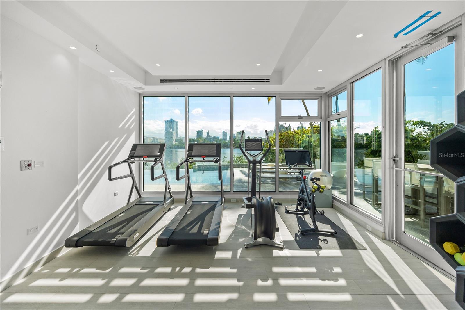 CONDADO - Residential