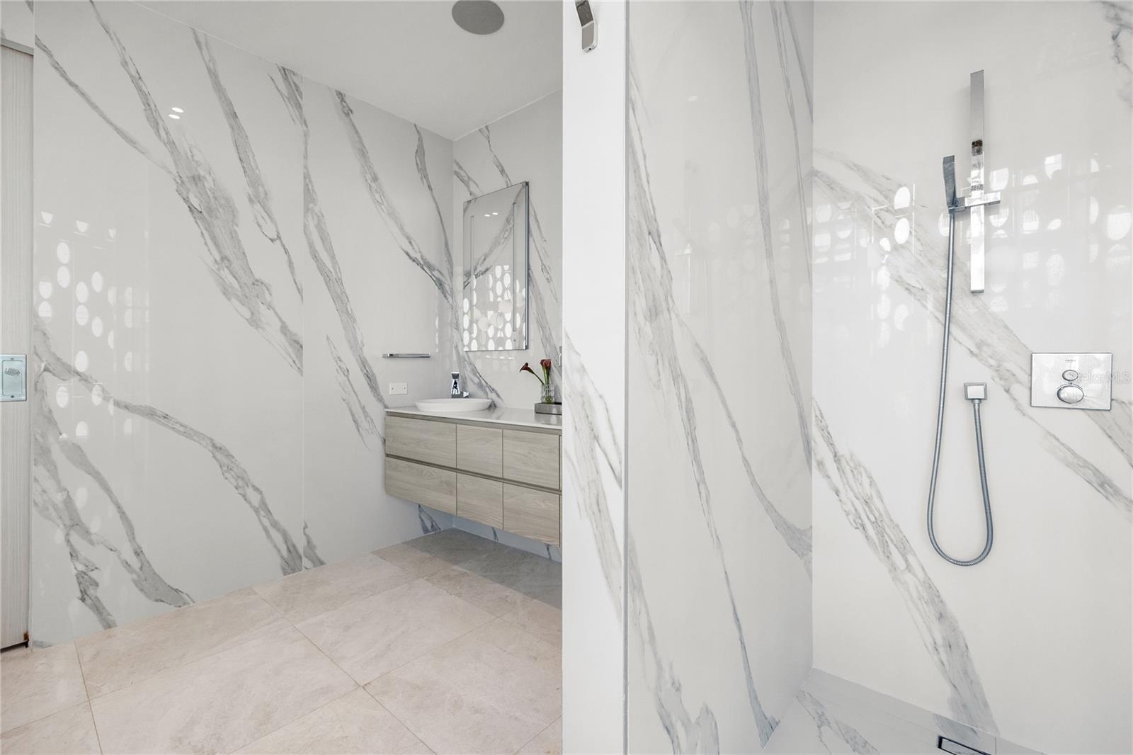 CONDADO - Residential